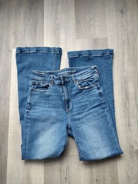 American Eagle Flare Jeans Super-Hi Rise
